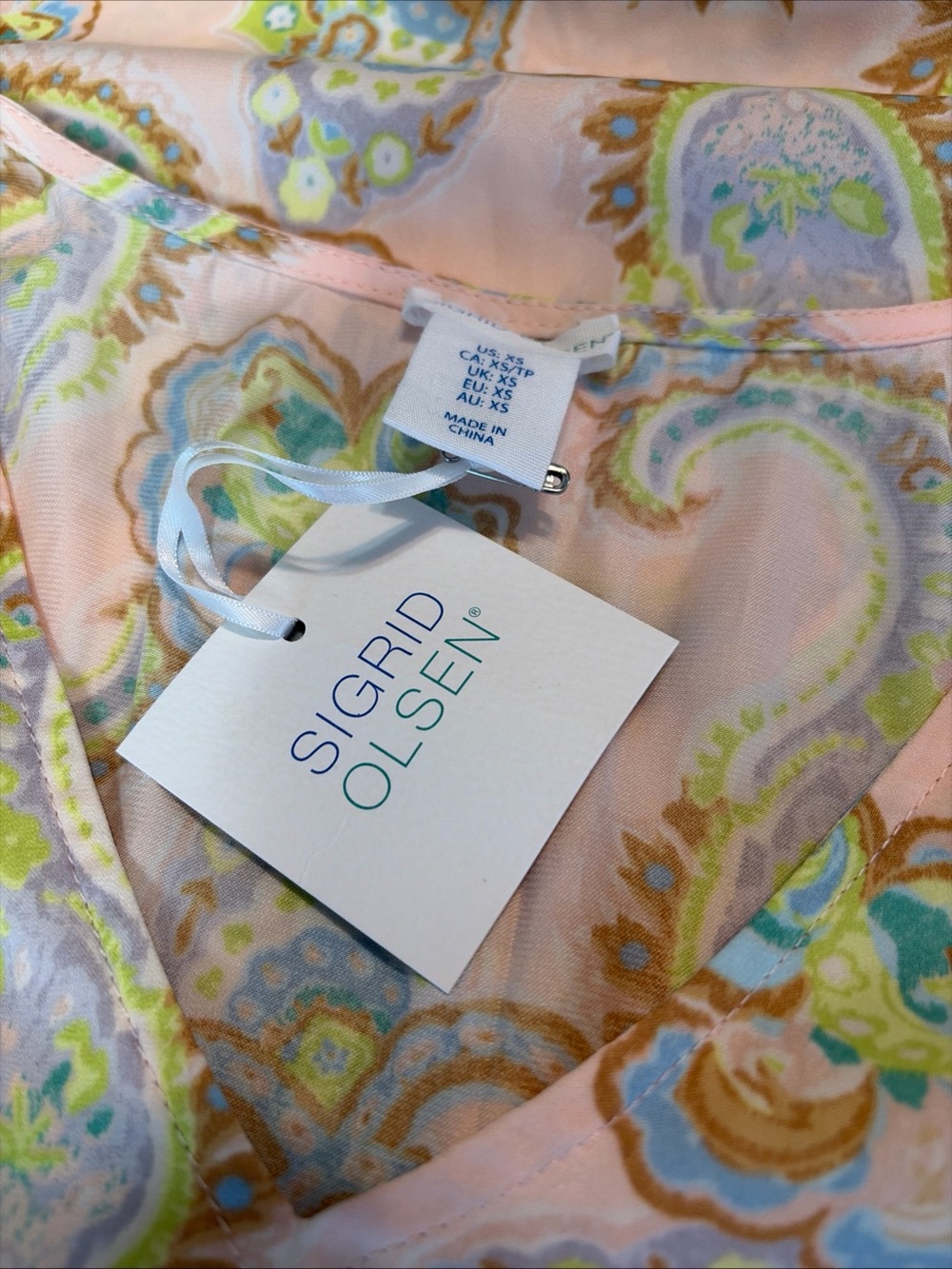 NWT Sigrid Olsen Women XS Multicolor Paisley Silky SS Smocked Shirt Blouse - Picture 12 of 12